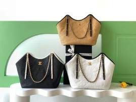 Picture of Chanel Handbags _SKUfw239865336fw